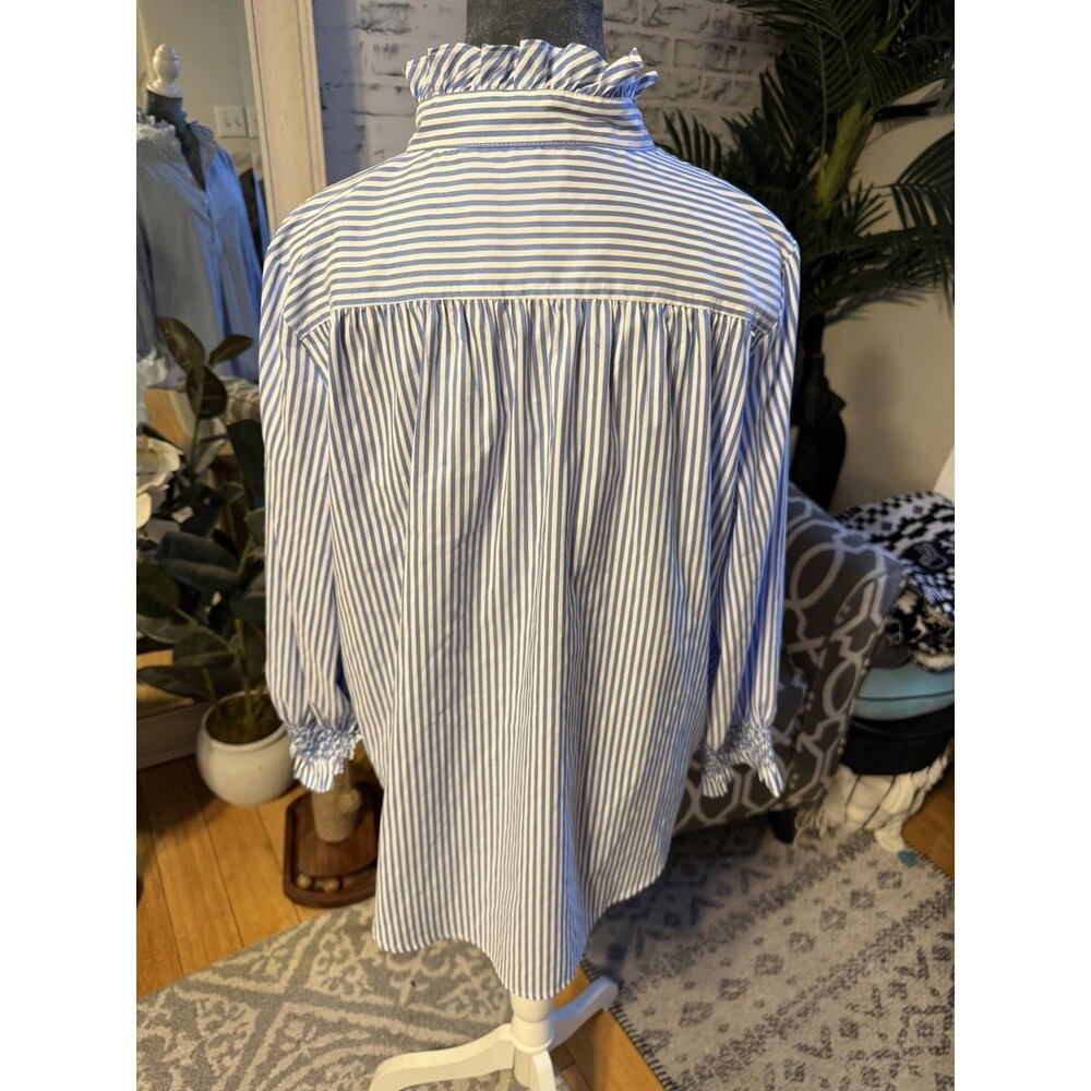 Tuckernuck Teagan Popover Blouse in White And Blue Striped. Size M. - Picture 4 of 10